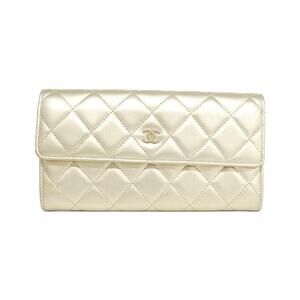 CHANEL Gold Wallet